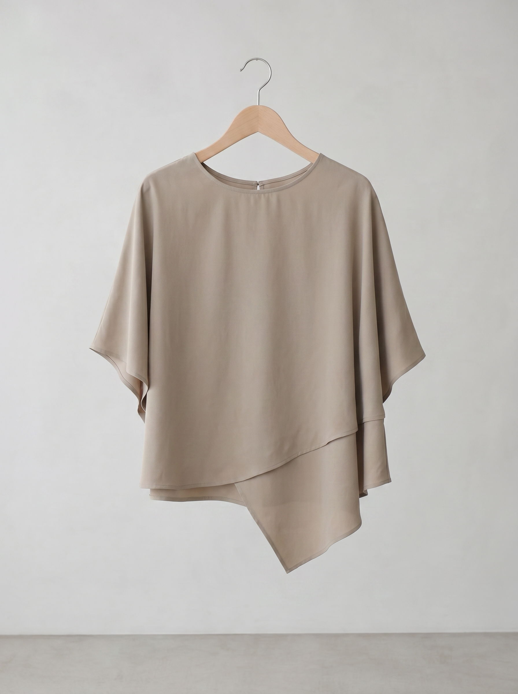 アシンメトリーデザインブラウス